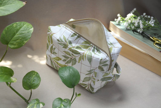 Branches Quilted Pouch (Medium